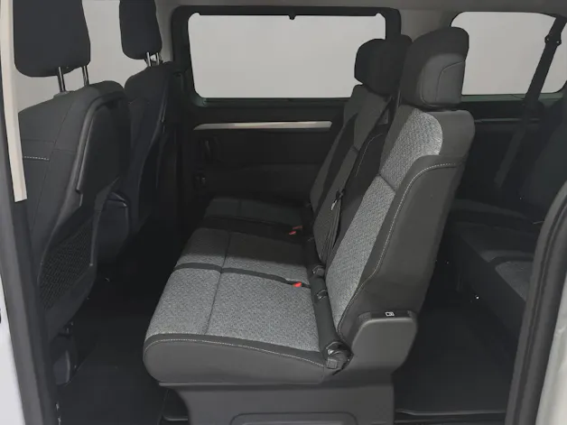Peugeot Traveller Standard 2.2 BlueHDi 180  Family Edition S/S