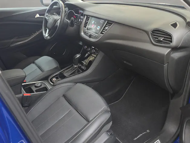 Opel Grandland X 1.6 T Ultimate