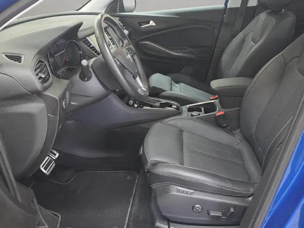 Opel Grandland X 1.6 T Ultimate