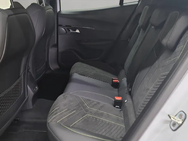Peugeot 208 1.2 Hybrid 145 GT Exclusive