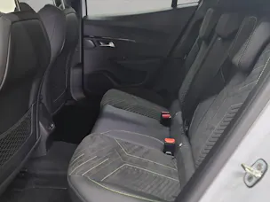 PEUGEOT 2008 1.2 Hybrid 145 GT Exclusive