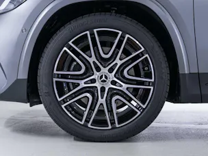 MERCEDES-BENZ GLA 220 d 4MATIC "Swiss Star"