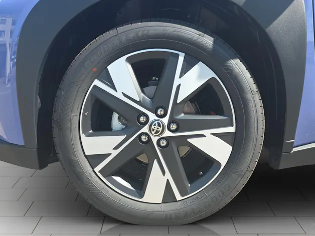 Toyota Aygo X 1.5 VVT-i HSD Trend