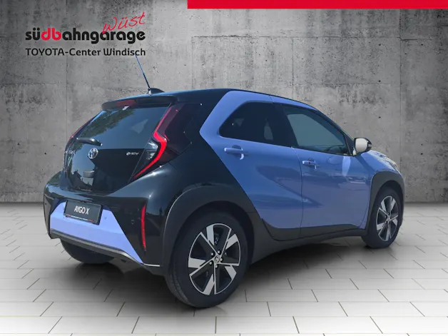 Toyota Aygo X 1.5 VVT-i HSD Trend
