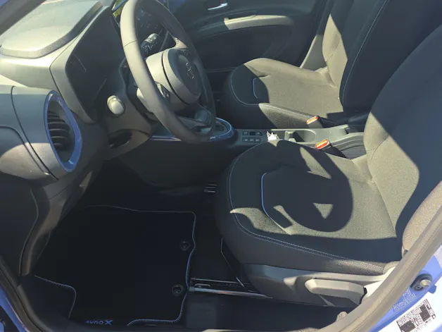 Toyota Aygo X 1.5 VVT-i HSD Trend