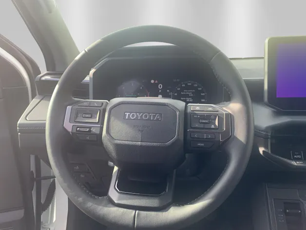 Toyota Hilux Double Cab.-Pick-up 2.8 D-4D MHEV 204 Style