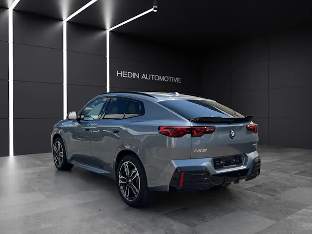 BMW iX2 30 xDrive