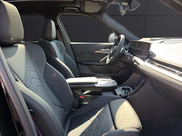 BMW X1 23d xDrive paddles