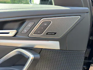 BMW X1 23d xDrive paddles