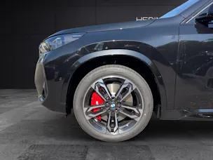 BMW X1 23d xDrive paddles