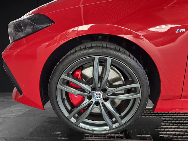BMW 120d xDrive SAG