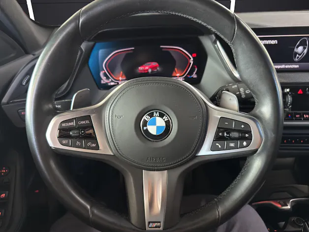 BMW 120d xDrive SAG