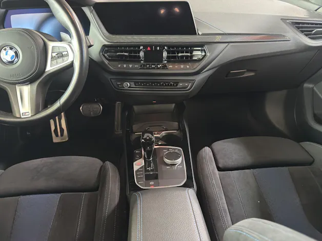 BMW 120d xDrive SAG