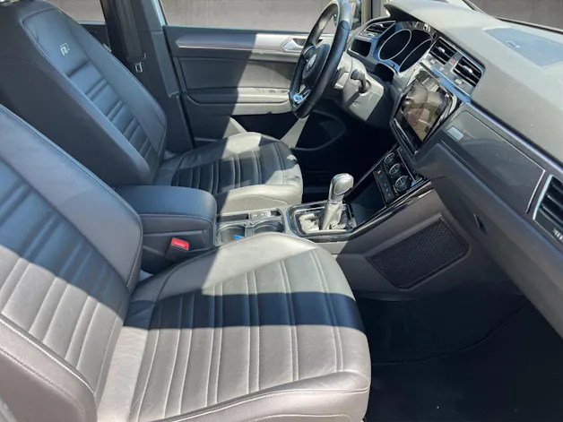 VW Touran 2.0 TDI SCR R-Line DSG