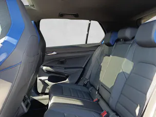 VW Golf VIII 2.0 TSI R DSG 4motion R- Performace*5J Garantie*8- Fach Räder*Leder*Akrapovic*Pano*