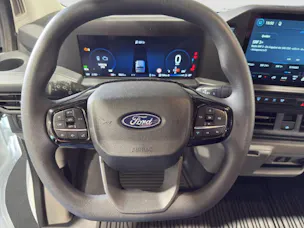 FORD Transit Custom Van 320 L1 2.5 Duratec 233 PS Trend PHEV