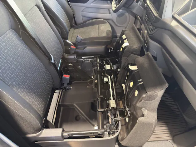 FORD Transit Custom Van 320 L1 2.5 Duratec 233 PS Trend PHEV