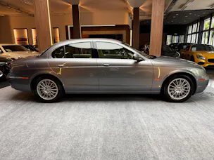 Jaguar S-Type 3.0 V6 Executive