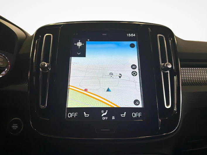 immagine del veicolo VOLVO XC40