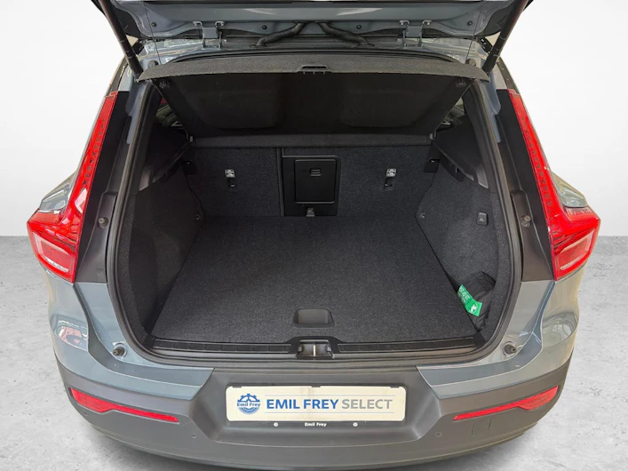 immagine del veicolo VOLVO XC40
