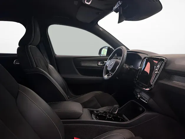 VOLVO XC40 2.0 B4 MH R-Design AWD - Pedane laterali e garanzia estesa a 7 anni inclusa