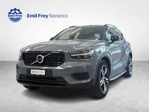 VOLVO XC40 2.0 B4 MH R-Design AWD - Pedane laterali e garanzia estesa a 7 anni inclusa