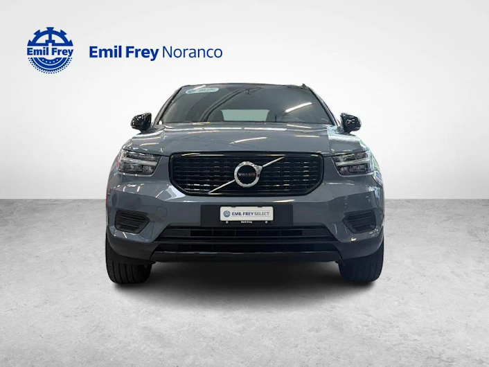 immagine del veicolo VOLVO XC40
