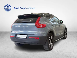 immagine del veicolo VOLVO XC40 2.0 B4 MH R-Design AWD - Pedane laterali e garanzia estesa a 7 anni inclusa