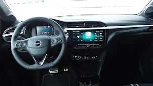 Opel Corsa 1.2 T GS, 8 Stufenautomat / Navi