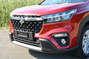 Suzuki S-Cross 1.4 T Compact+ Hybrid