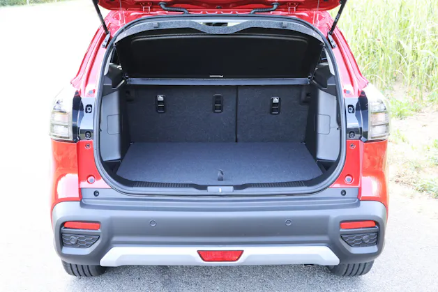Suzuki S-Cross 1.4 T Compact+ Hybrid