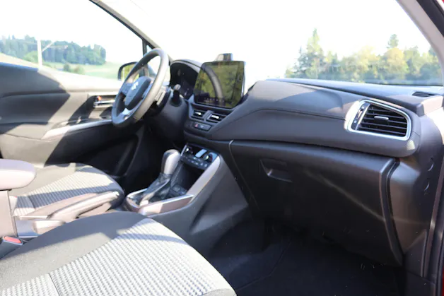 Suzuki S-Cross 1.4 T Compact+ Hybrid