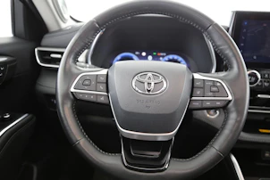 Fahrzeugbild TOYOTA Highlander 2.5 HSD Premium
