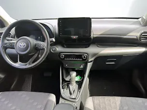 Toyota Yaris 1.5 VVT-i HSD Trend