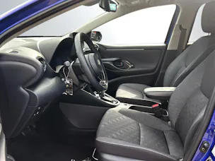 Toyota Yaris 1.5 VVT-i HSD Trend