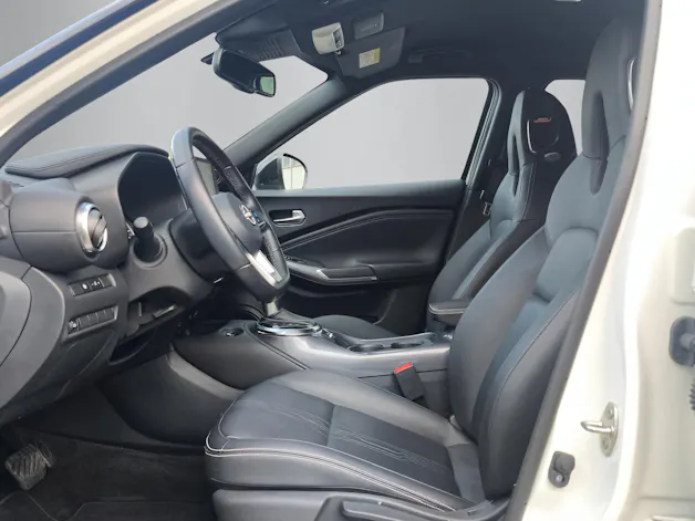 NISSAN Juke 1.6 Hybrid Tekna
