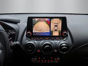 https://vehicle.imgix.net/4424138/e134d2ff-2779-4412-b3d3-7581812aea7a.jpg