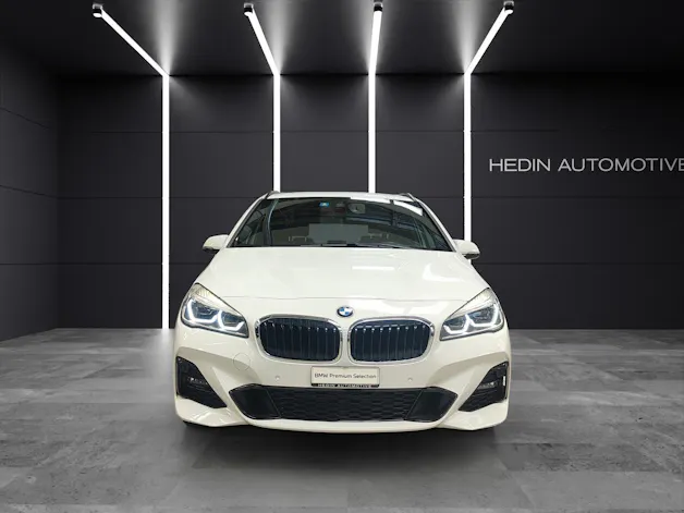 BMW 220d xDrive Active Tourer MFK 20.08.2026 M SPORT PANORAMA GLASDACH