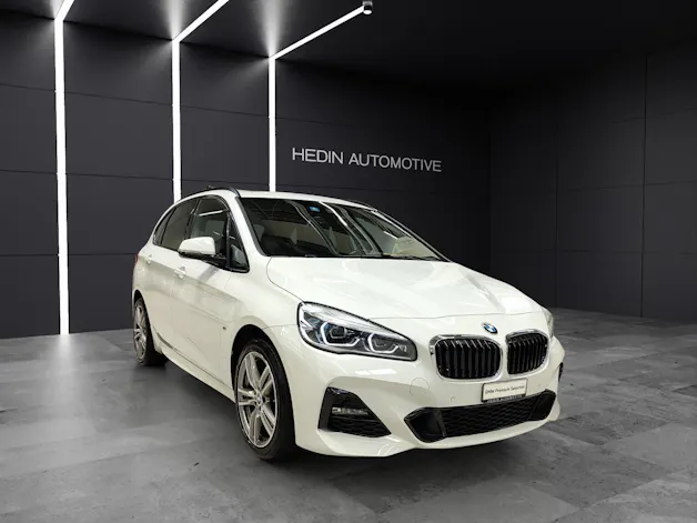 BMW 220d xDrive Active Tourer MFK 20.08.2026 M SPORT PANORAMA GLASDACH