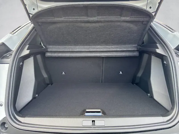 Peugeot 2008 1.2 Hybrid 145 GT Exclusive