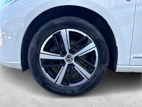 https://vehicle.imgix.net/4424209/1b62346b-e12d-4793-9a5d-2eff956db424.jpg