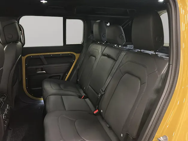 Land Rover Defender 110 3.0 D I6 350 Trophy Edition Yellow