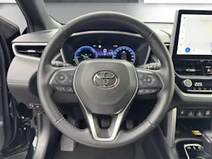 Toyota Corolla Cross 2.0 HSD Trend