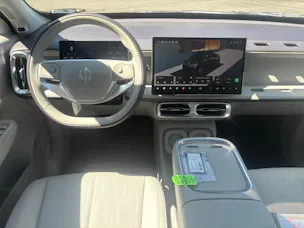 Leapmotor B10 1.5 Hybrid EV