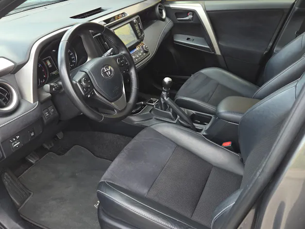 Toyota RAV4 2.0i VMa Style