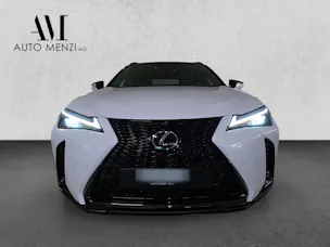 Lexus UX 300h F-Line
