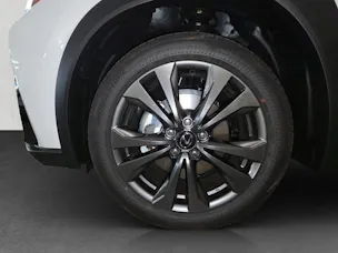 Lexus UX 300h F-Line