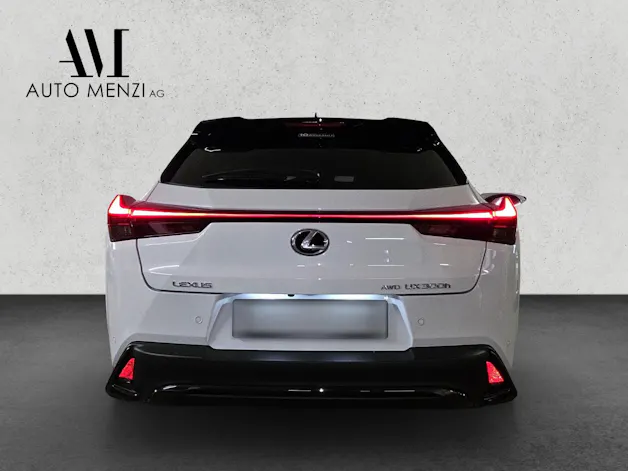 Lexus UX 300h F-Line