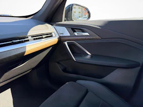 https://vehicle.imgix.net/4424331/0627bac5-cef6-49bd-87ea-1f97bf2a5958.jpg