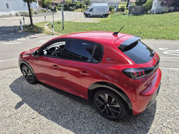 Peugeot 208 e-GT 50 kWh